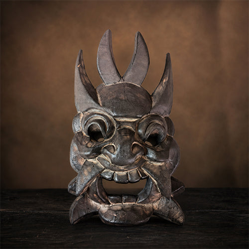 Carbon‑toned Kaishan Nuo‑Mask